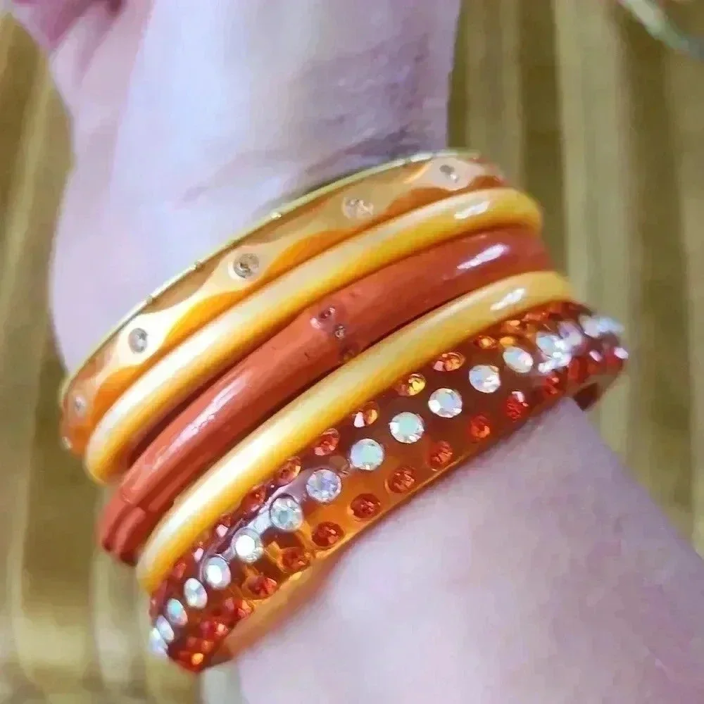 6 stack‎ bracelets orange yellow